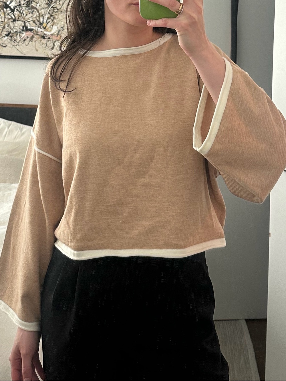 Storia Cropped Tan Sweater